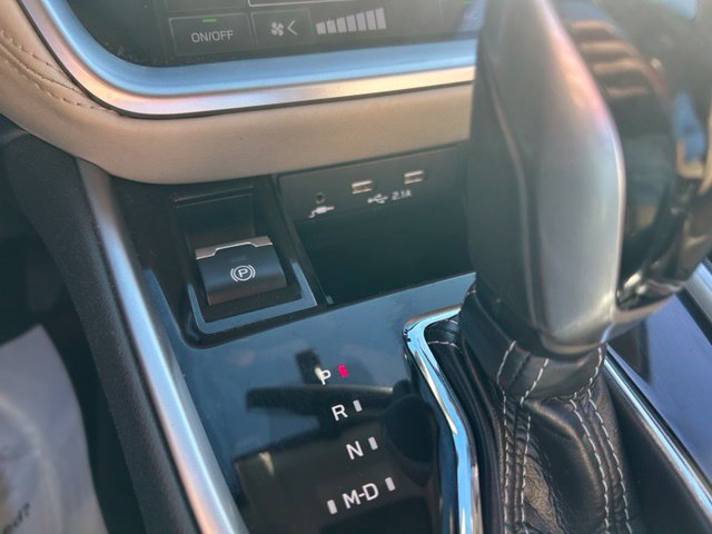 Used 2020 Subaru Outback Limited AWD/4WD image 20