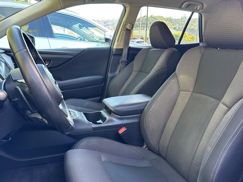 Used 2020 Subaru Outback Premium image 20