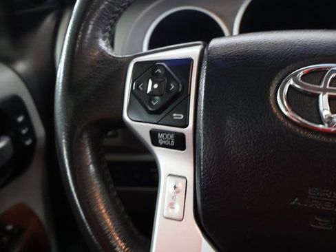 Used 2016 Toyota Sequoia Platinum image 18