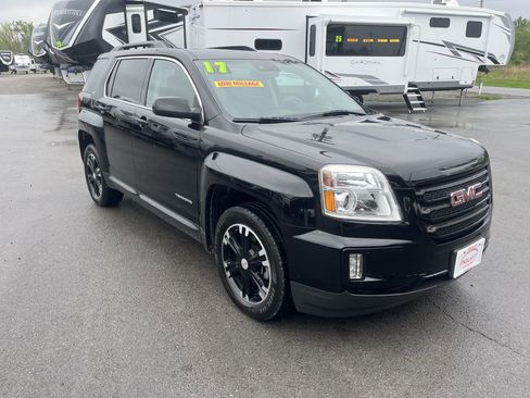 Used 2017 GMC Terrain SLT w/ Open Road Package FWD image 3