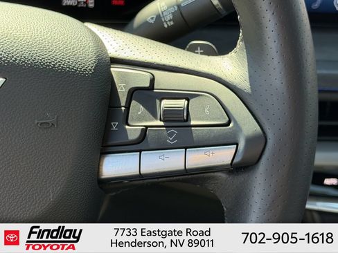 Used 2025 Cadillac XT4 Sport w/ LPO, Onyx Lite Package AWD/4WD image 26