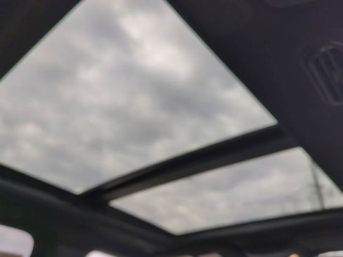 Used 2023 Ford Expedition Platinum image 22