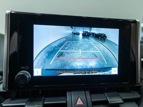 Used 2024 Toyota RAV4 LE image 28