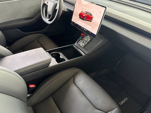 Used 2026 Tesla Model 3 RWD image 14