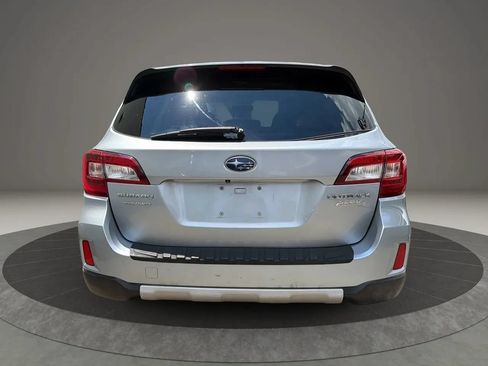 Used 2016 Subaru Outback 2.5i Premium AWD/4WD image 6