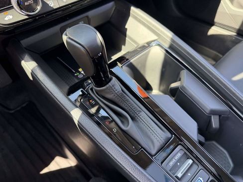 Used 2025 Honda Accord EX-L image 24