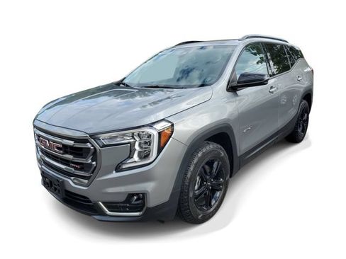 Used 2023 GMC Terrain AT4 AWD/4WD image 2