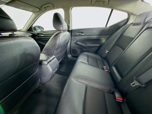 Used 2021 Nissan Altima 2.5 SR FWD image 24