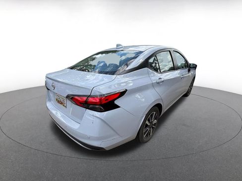 Used 2025 Nissan Versa SV FWD image 7