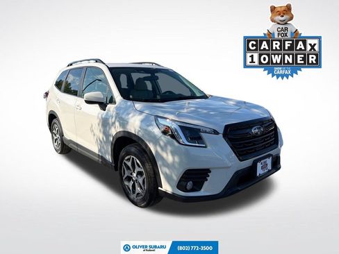 Certified 2023 Subaru Forester Premium AWD/4WD image 1