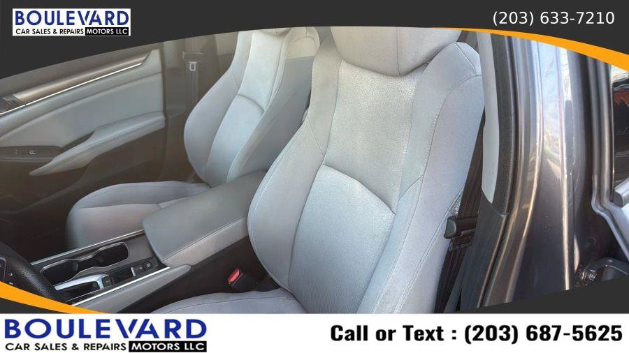 Used 2018 Honda Accord LX image 27