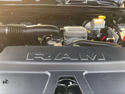 Used 2020 RAM 1500 Big Horn AWD/4WD image 9