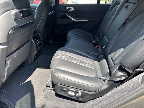 Used 2026 BMW X7 xDrive40i AWD/4WD image 15