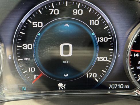 Used 2019 GMC Acadia Denali w/ Technology Package image 11