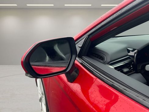 Used 2025 Toyota Camry SE image 25