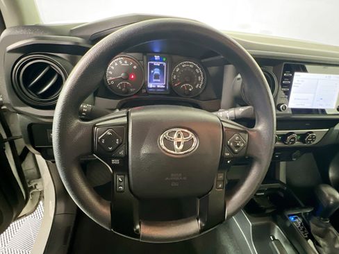 Used 2022 Toyota Tacoma SR w/ SX Package image 16