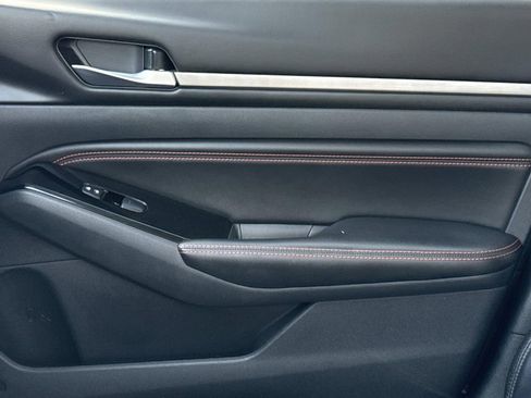 Certified 2023 Nissan Altima 2.5 SR image 23