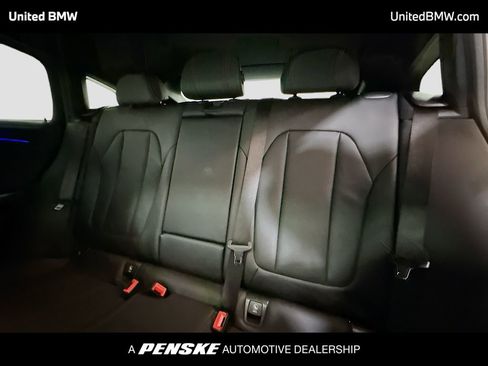 Used 2025 BMW X4 M40i w/ Premium Package image 13