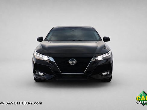 Used 2020 Nissan Sentra SR w/ Electronics Package FWD image 11