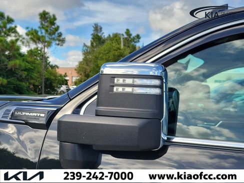Used 2024 GMC Sierra 3500 Denali Ultimate AWD/4WD image 8