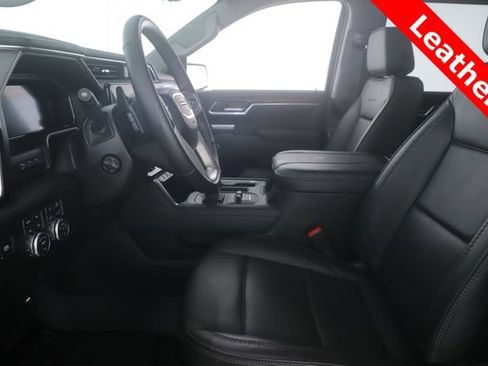 Used 2026 GMC Sierra 1500 Denali w/ Denali Reserve Package AWD/4WD image 17