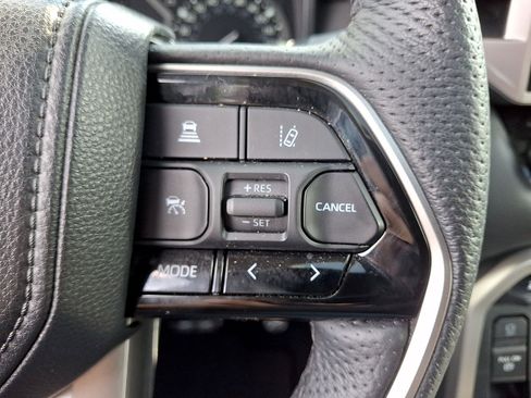 Used 2023 Toyota Tundra Limited w/ TRD Off-Road Package AWD/4WD image 18