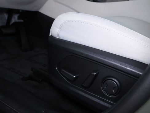 Used 2025 Hyundai Tucson SEL image 12