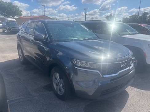 Used 2023 Kia Sportage SX Prestige image 2