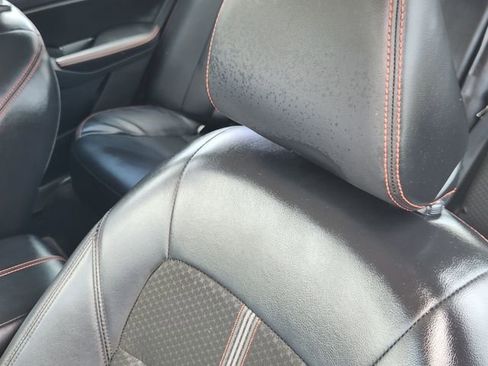 Used 2023 Nissan Altima 2.5 SR FWD image 16