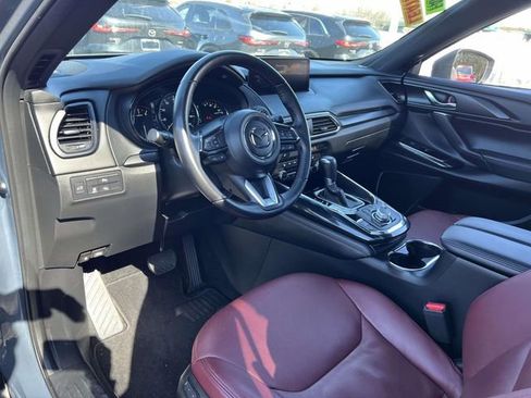 Certified 2023 MAZDA CX-9 Carbon Edition image 9