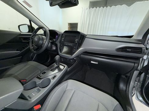 Used 2024 Subaru Crosstrek 2.0i AWD/4WD image 19