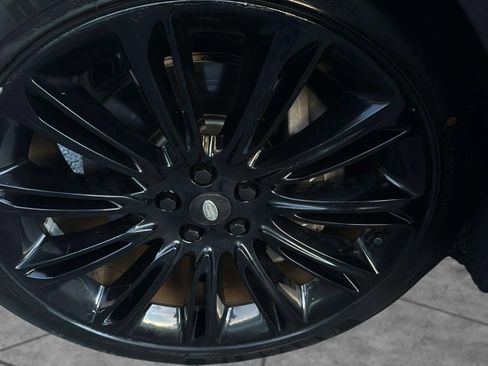 Used 2018 Land Rover Range Rover Long Wheelbase Supercharged image 51