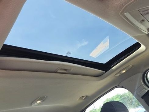 Used 2014 Ford Focus SE FWD image 37