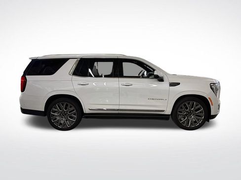 Used 2026 GMC Yukon Denali Ultimate w/ LPO, Floor Liner Package AWD/4WD image 6