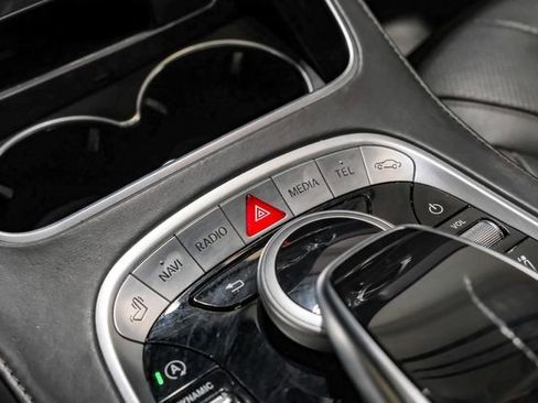 Used 2018 Mercedes-Benz S 560 4MATIC Sedan image 36