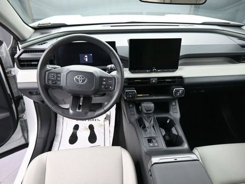 Used 2026 Toyota RAV4 XLE Premium FWD image 22