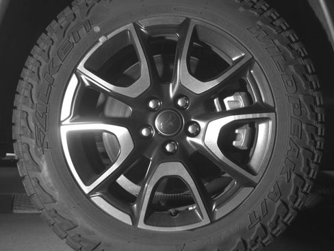 Used 2025 Jeep Compass Trailhawk AWD/4WD image 13