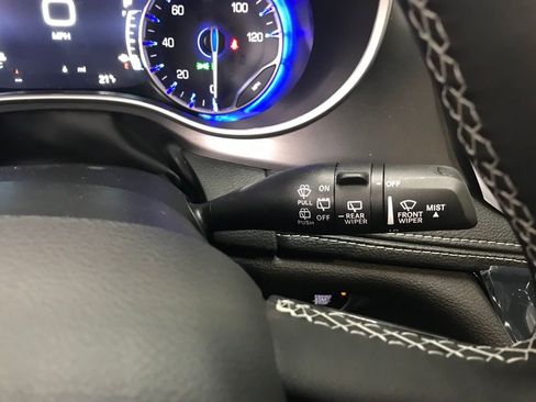 New 2026 Chrysler Pacifica Select image 17