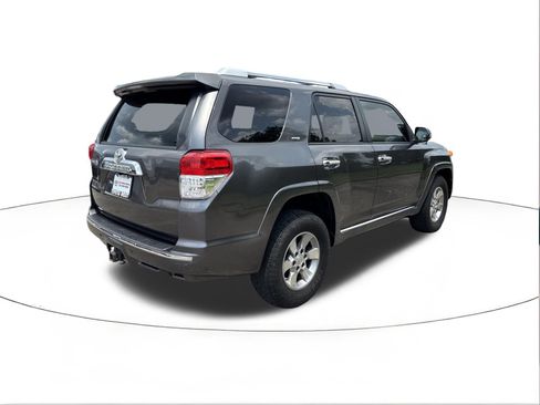Used 2012 Toyota 4Runner SR5 RWD image 3