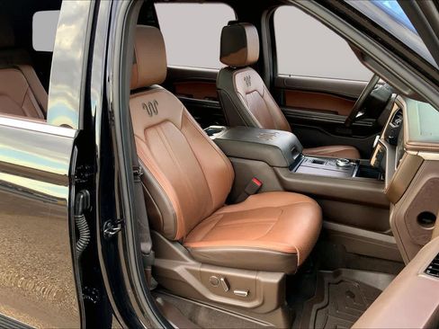 Used 2022 Ford Expedition King Ranch RWD image 9