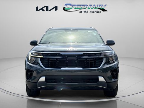 Certified 2024 Kia Seltos S FWD image 3