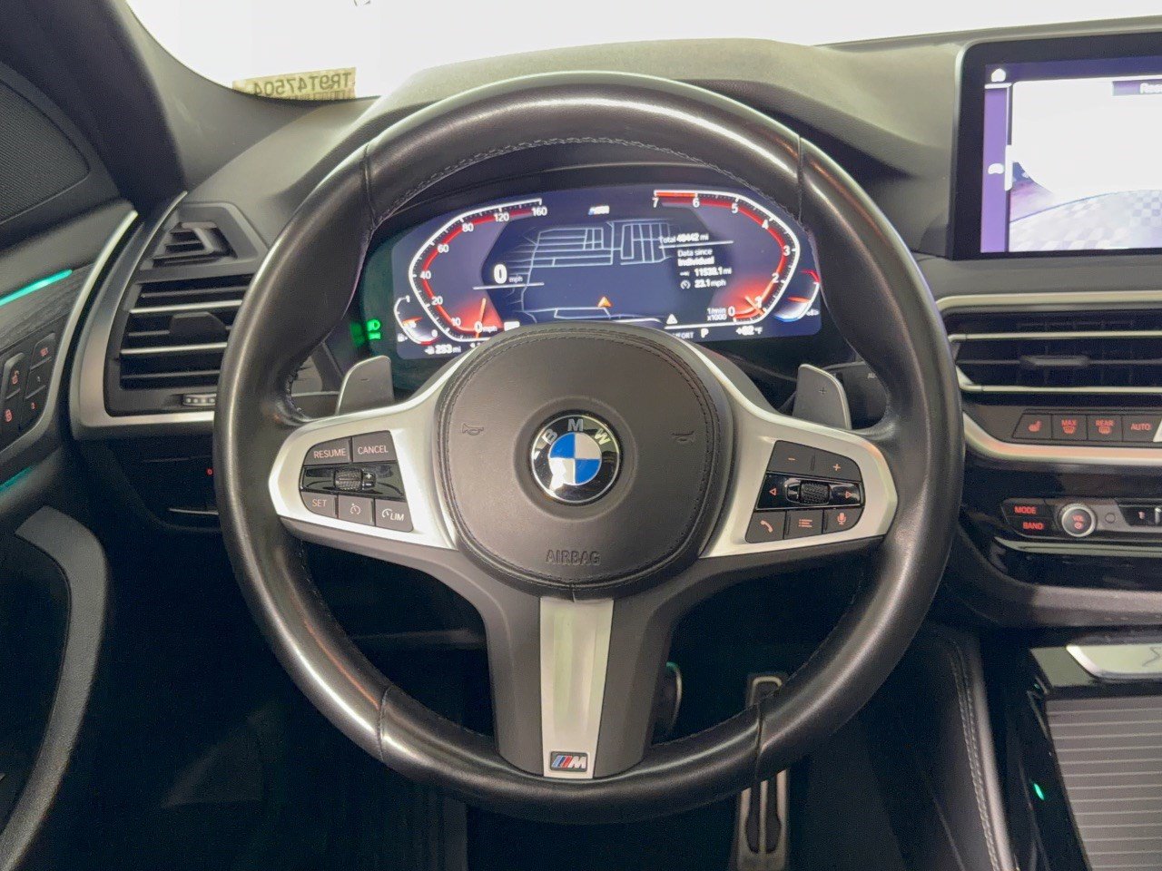 Used 2024 BMW X4 xDrive30i w/ M Sport Package AWD/4WD image 10