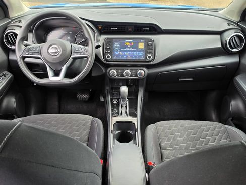 Used 2023 Nissan Kicks SV FWD image 12