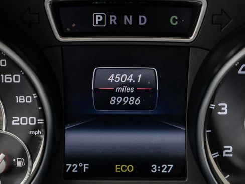 Used 2015 Mercedes-Benz GLA 45 AMG GLA 45 AMG 4MATIC Sport Utilit image 23