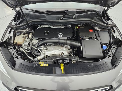 Used 2022 Mercedes-Benz GLA 250 image 16