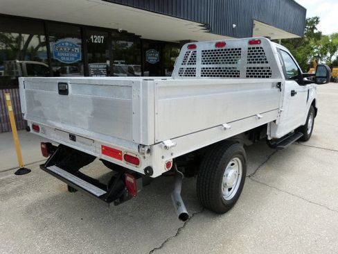 Used 2018 Ford F250 XL RWD image 5