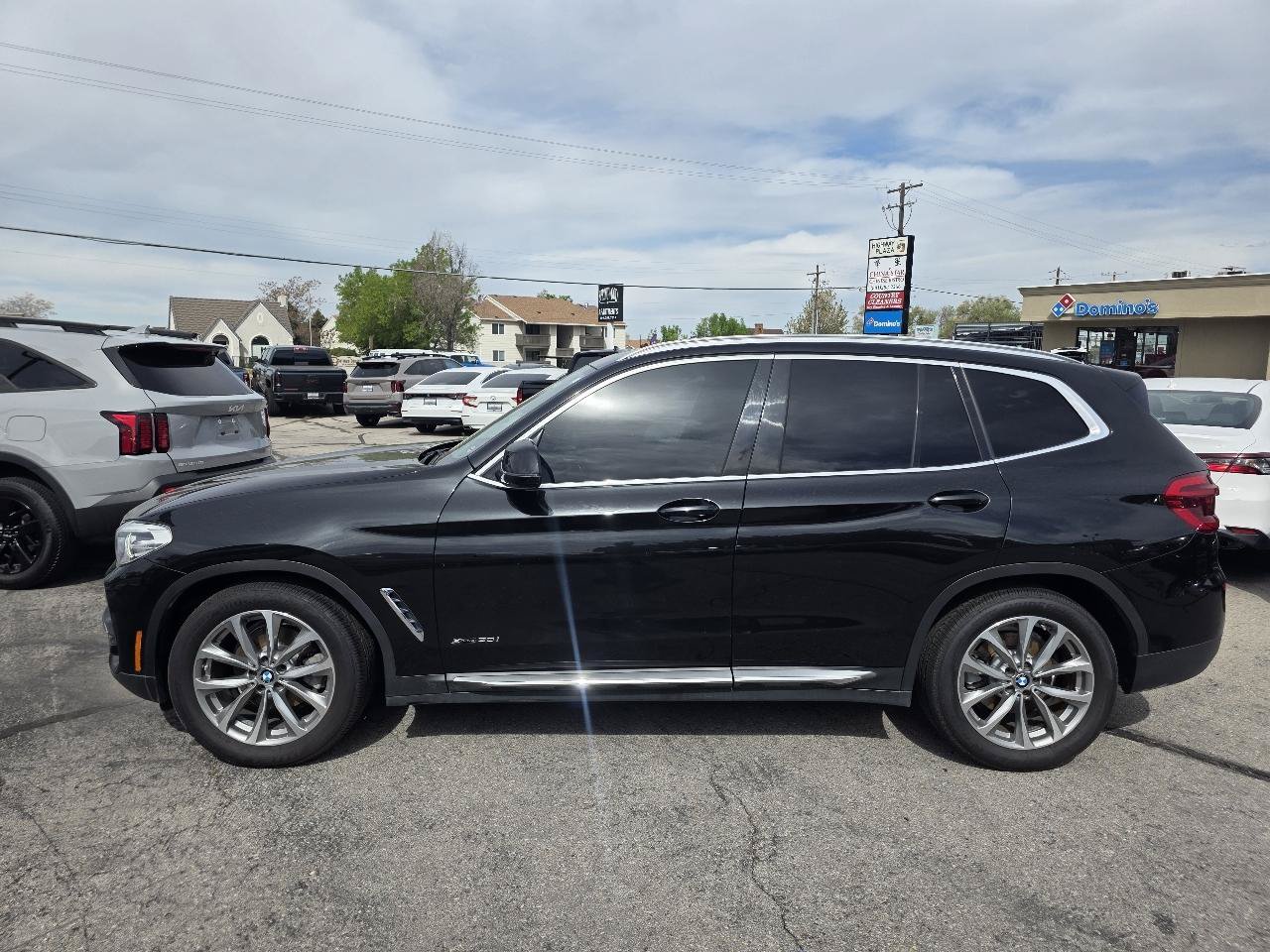 Used 2018 BMW X3 xDrive30i AWD/4WD image 2