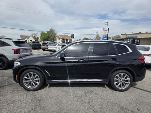 Used 2018 BMW X3 xDrive30i w/ Convenience Package image 2