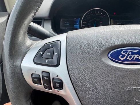 Used 2012 Ford Edge SEL FWD image 40