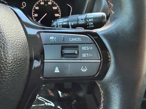 Used 2025 Honda Pilot TrailSport image 36